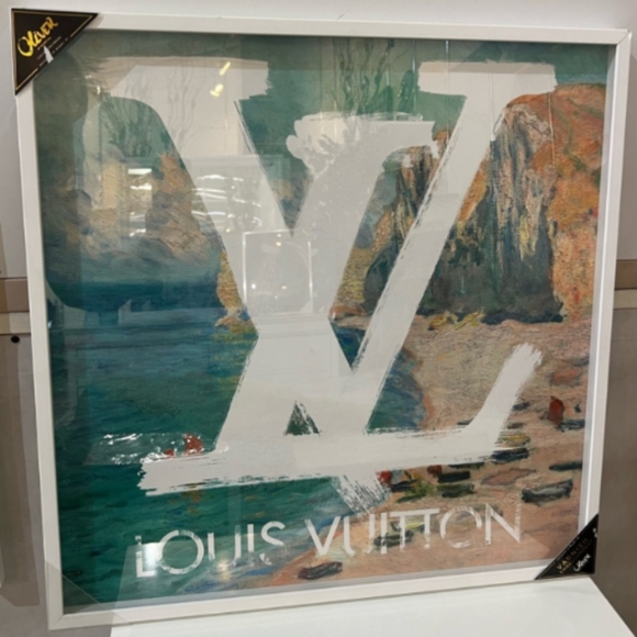 The Home Closet⚜️Buy Now⚜️Bundle For Discount⚜️Make An Offer⚜️ - Picture 3 of 10